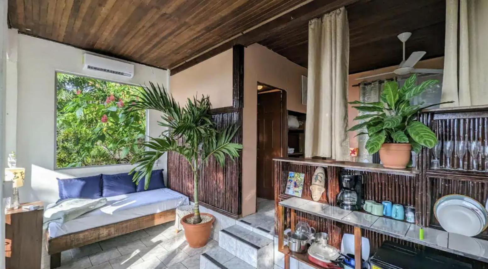 Beautiful Rustic Treehouse Hotel Manuel Antonio Quepos Buitenkant foto